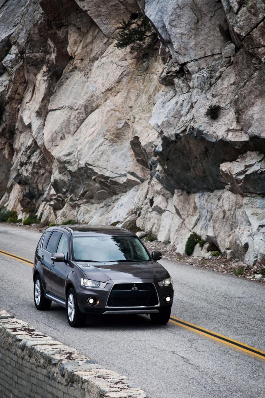  Mitsubishi Outlander GT 2010 года  (фото 89 из 91)
